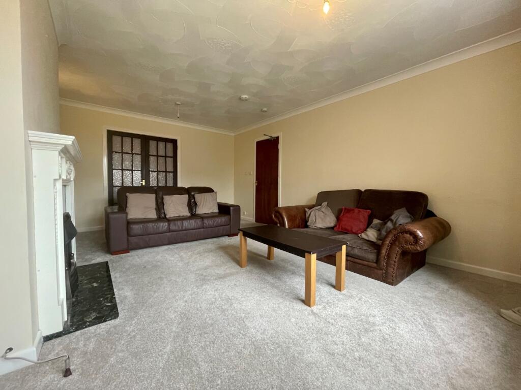 House in Poole, Alder Hills - View 2