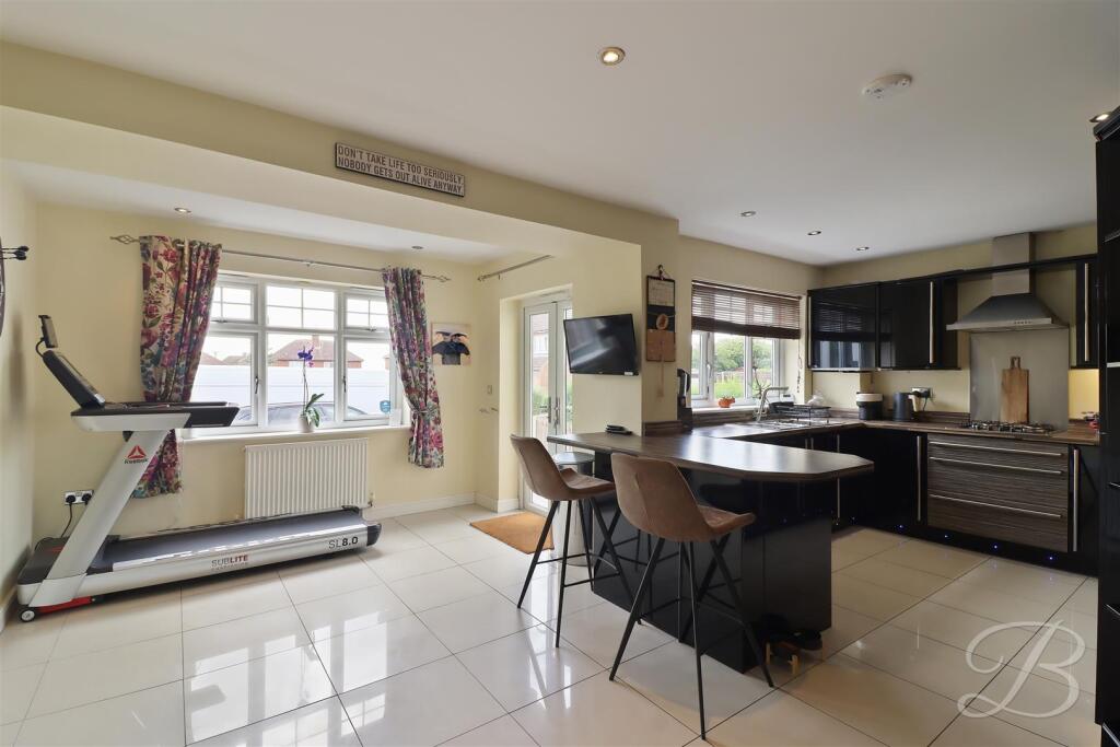 House in Bolsover, Hillstown, Scarcliffe - View 5