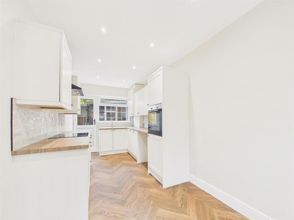 House in Newcastle upon Tyne - View 5