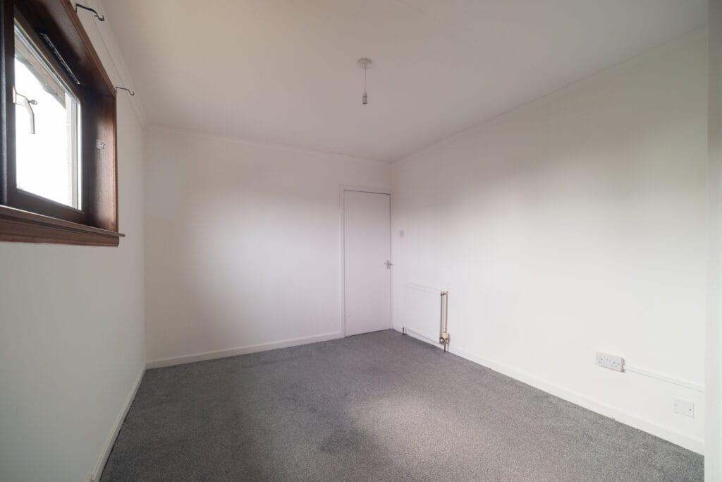 House in Dundee, Gotterstone, Douglas - More