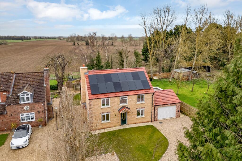 House in Dowsby, Little Dowsby - View 5