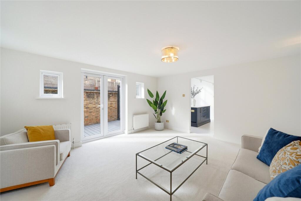 House in London - View 4