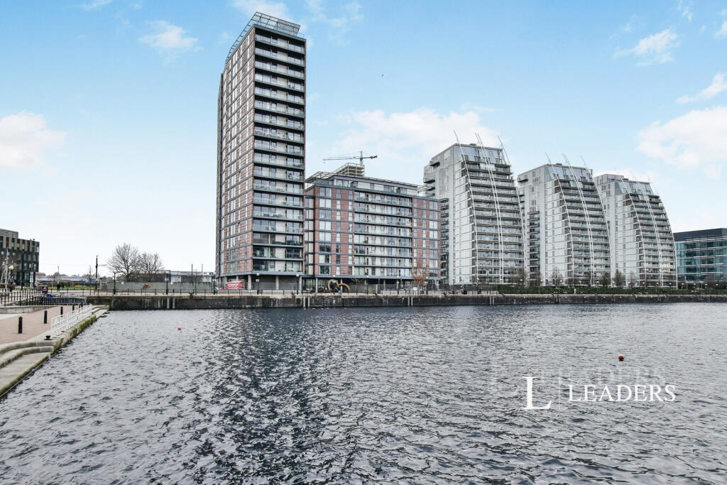 Main image of property: City Loft, 94 The Quays, Salford, M50