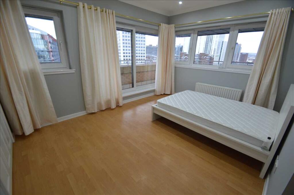 3 bedroom apartment for rent