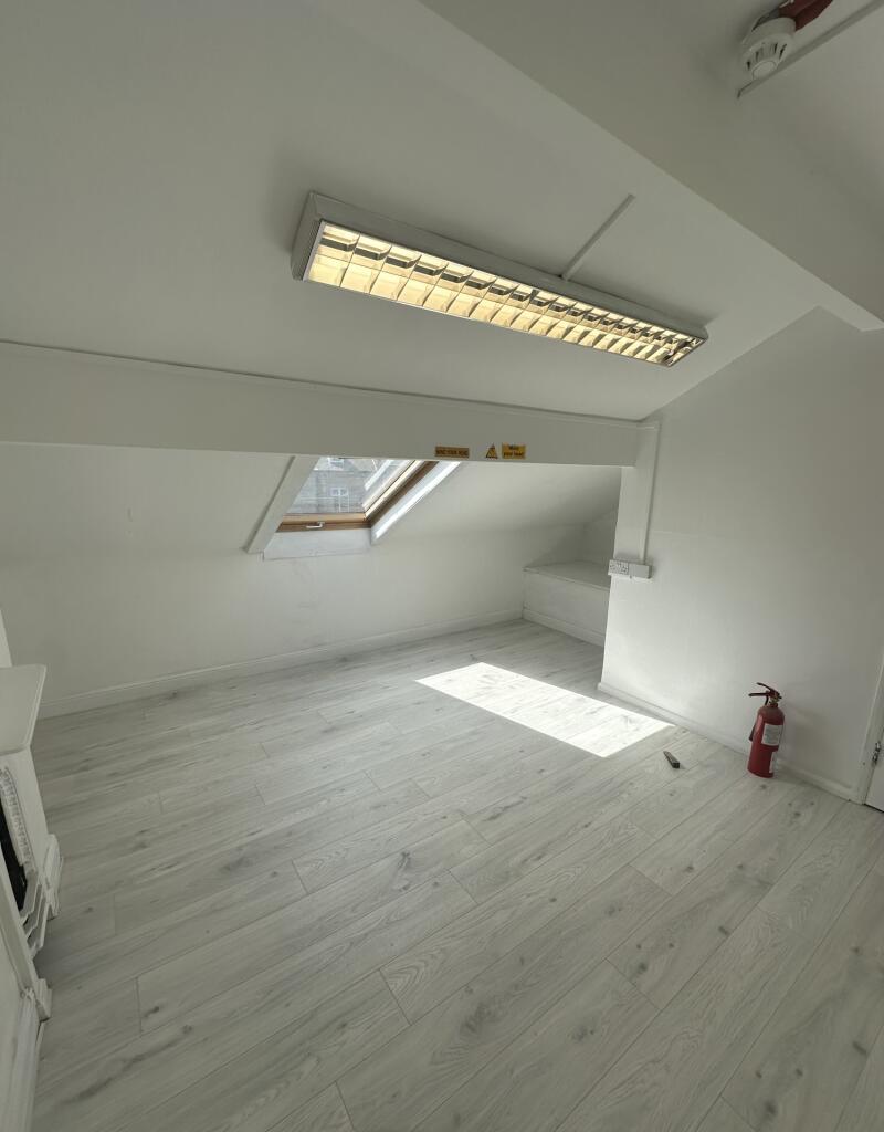 Additional image 2 of 203 Bingley Road BD18 4DH Room 6