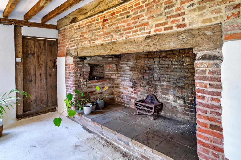 House in East Suffolk, Bramfield - View 5