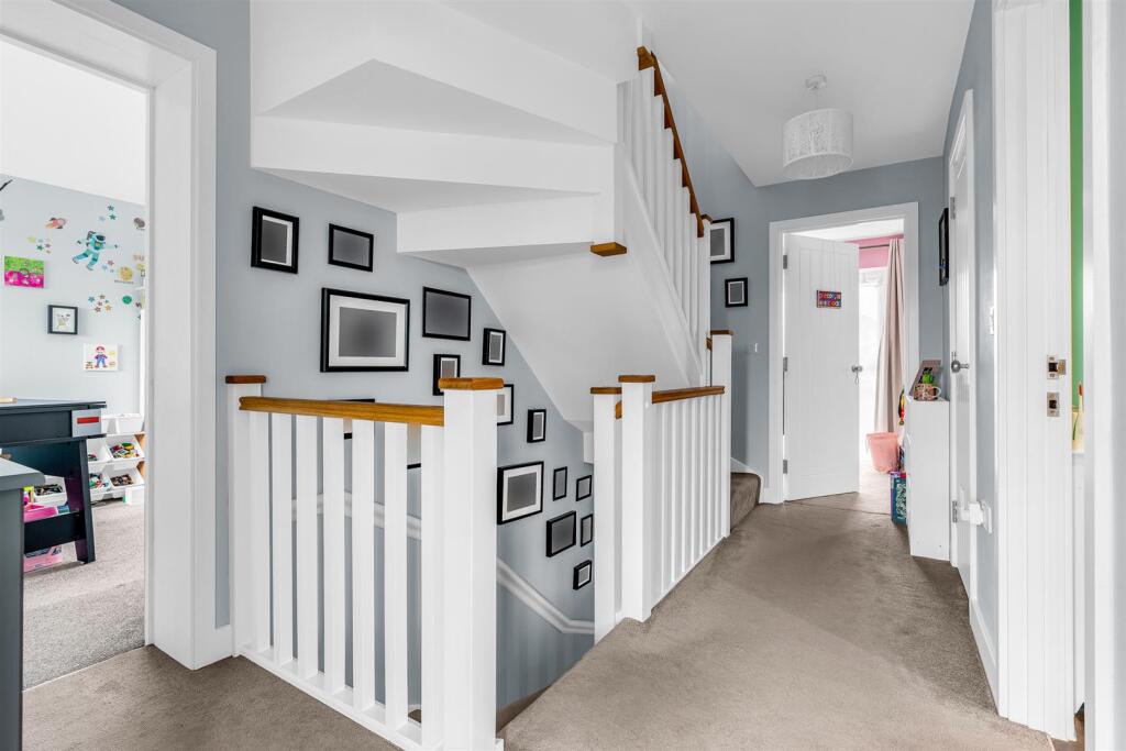 Additional image 15 of Appletree Way, Welwyn Garden City