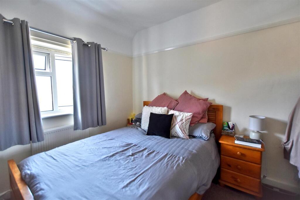 House in Brighton - View 5