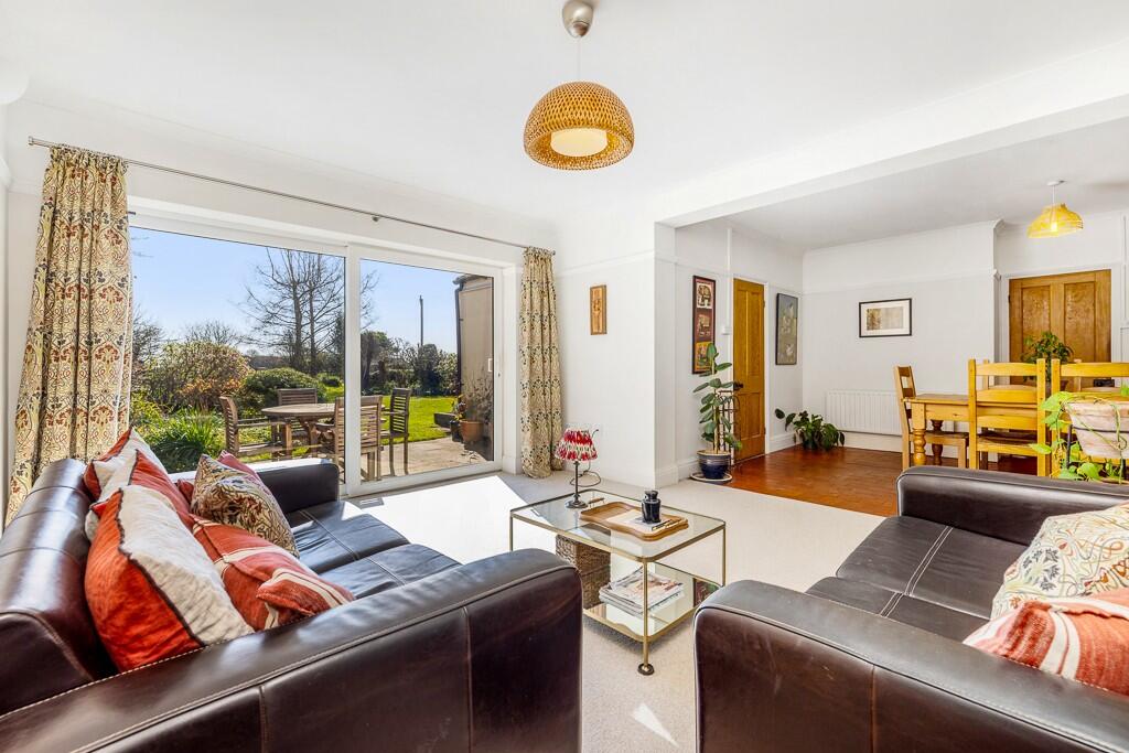 Middlegate Road, Frampton, PE20 1AR photo 4
