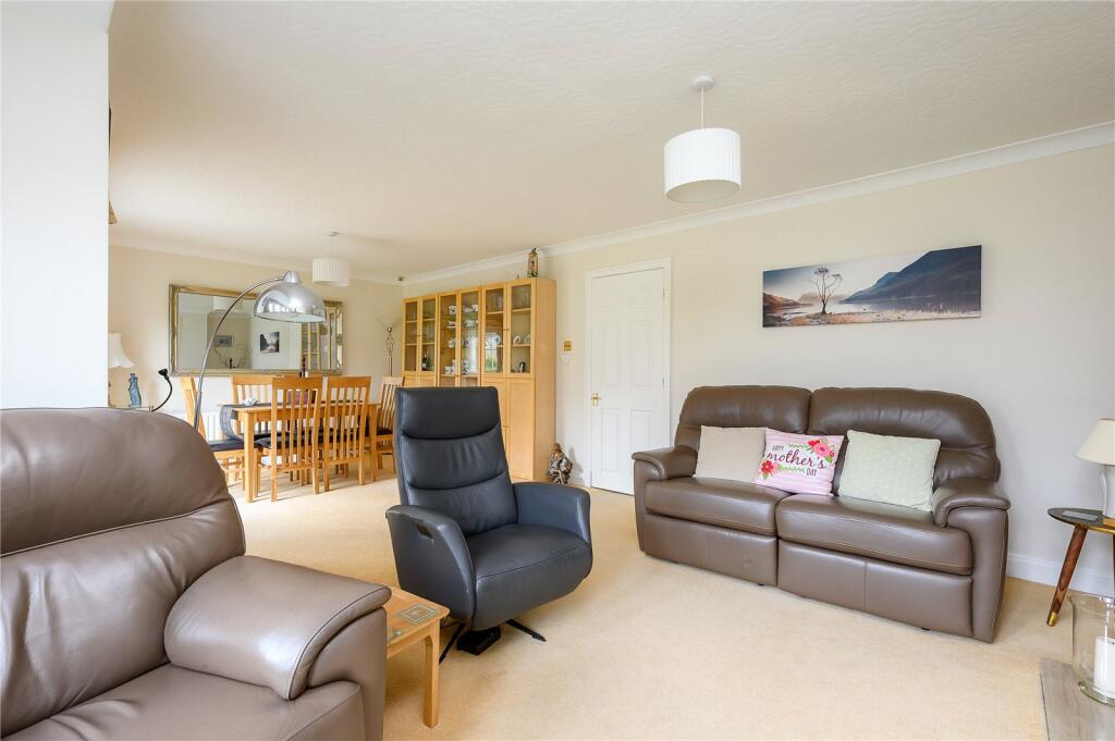 Harewood Mews, Harewood, LS17 photo 4