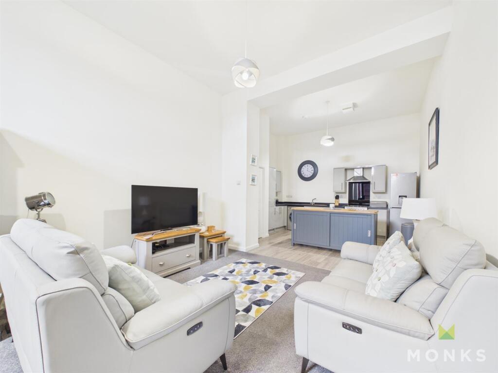 Apartment in Shrewsbury - View 4