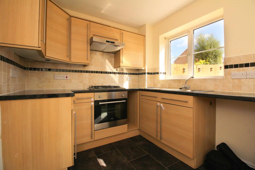 House in Cardiff, Llanharan - View 5