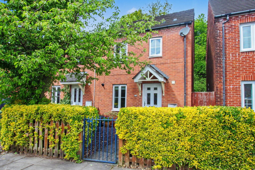 Main image of property: Bluebell View, Llanbradach, Caerphilly, CF83 3GU