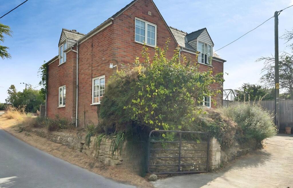 Main image of property: Greenhill, Swindon, SN4
