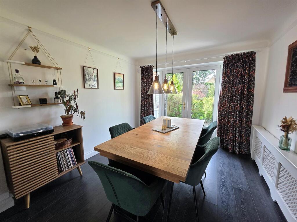 House in Stockport, Heald Green - View 5