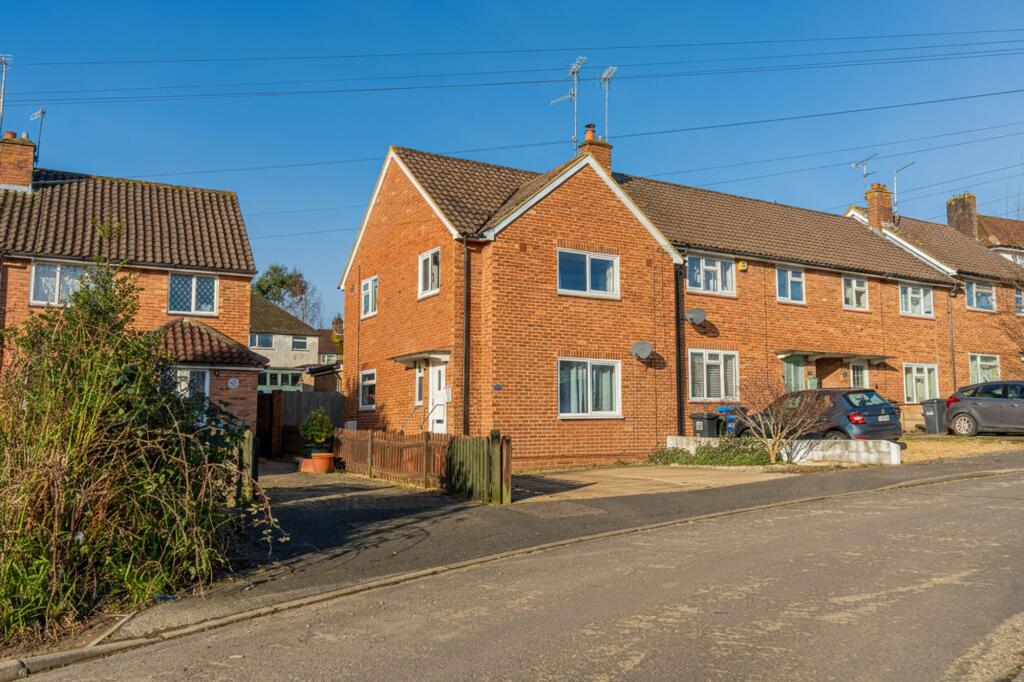 3-bed terraced on Boston Road, Haywards Heath, RH16, £400,000