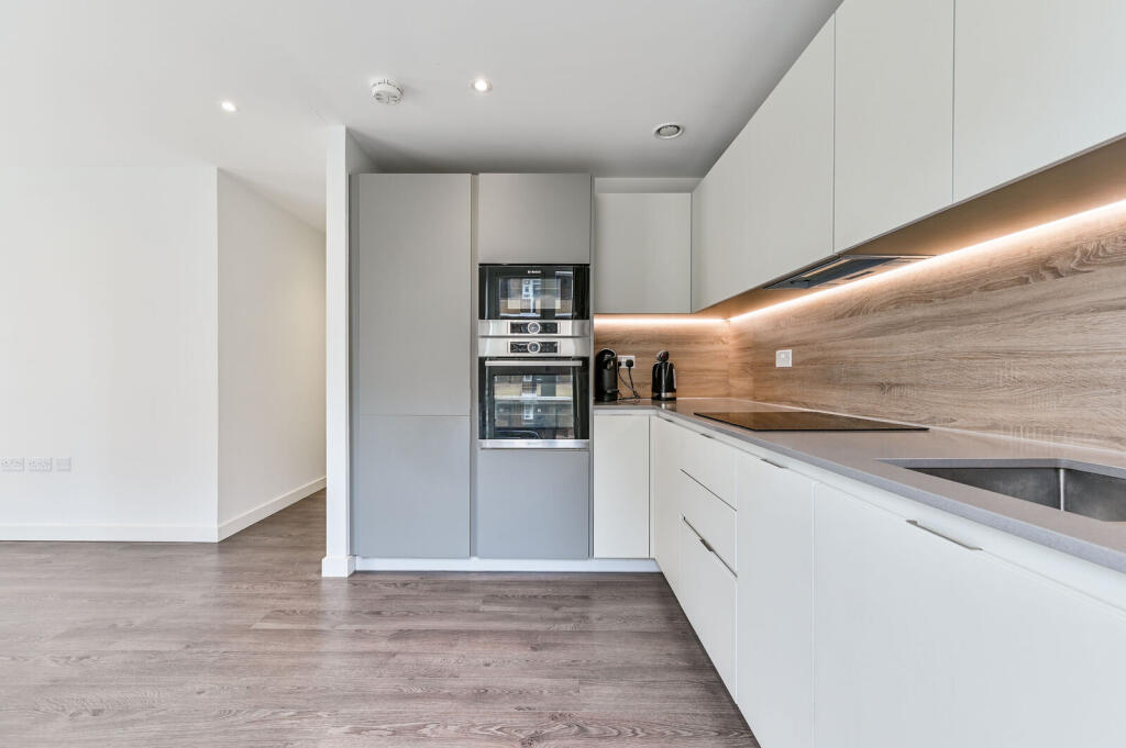 Main image of property: Woodberry Down, N4, Stoke Newington, London, N4