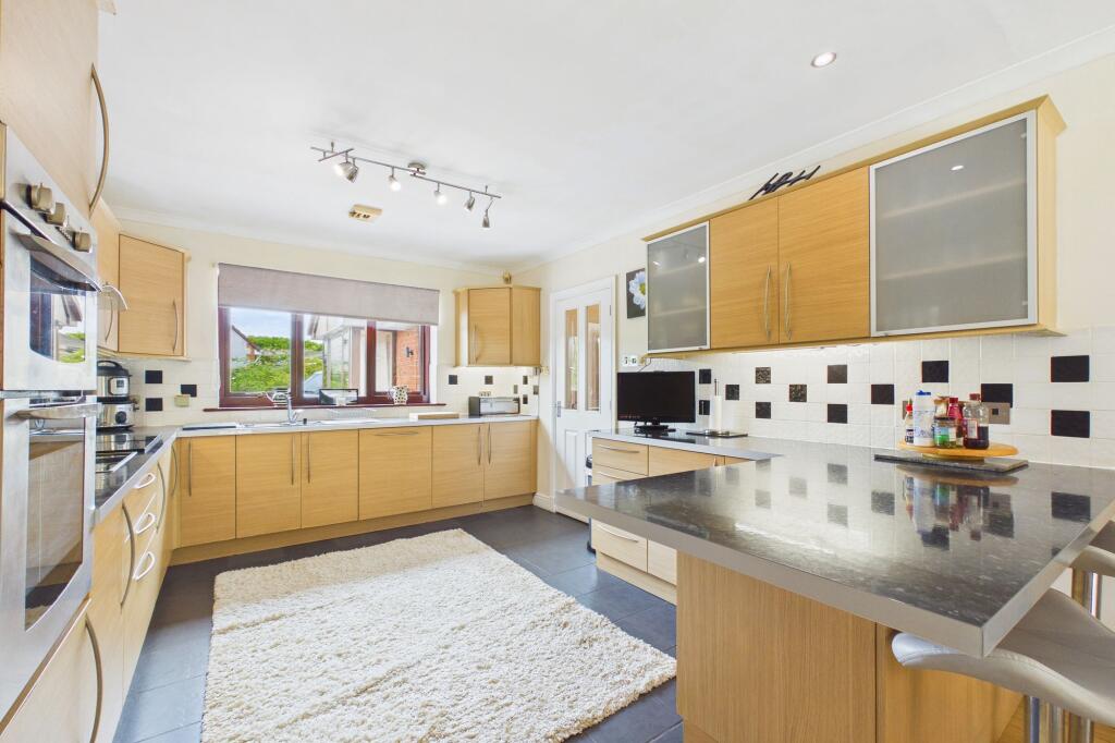 Aldby Grove, Cleator Moor, CA25 - View 4