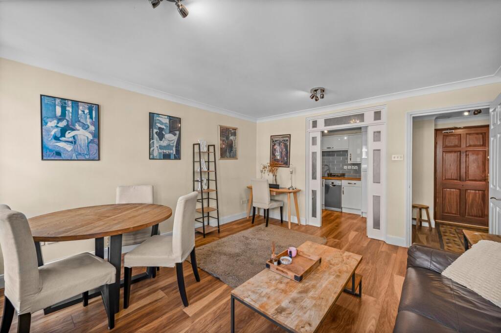Main image of property: 46 Drury Lane,
Aldwych, WC2B