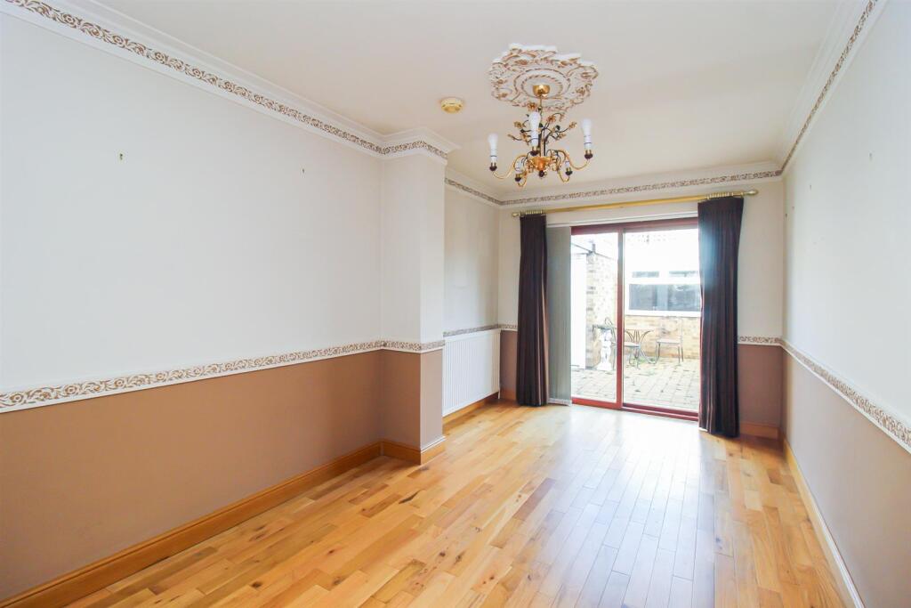 Cleveland Avenue, Lupset Park, Wakefield - View 5