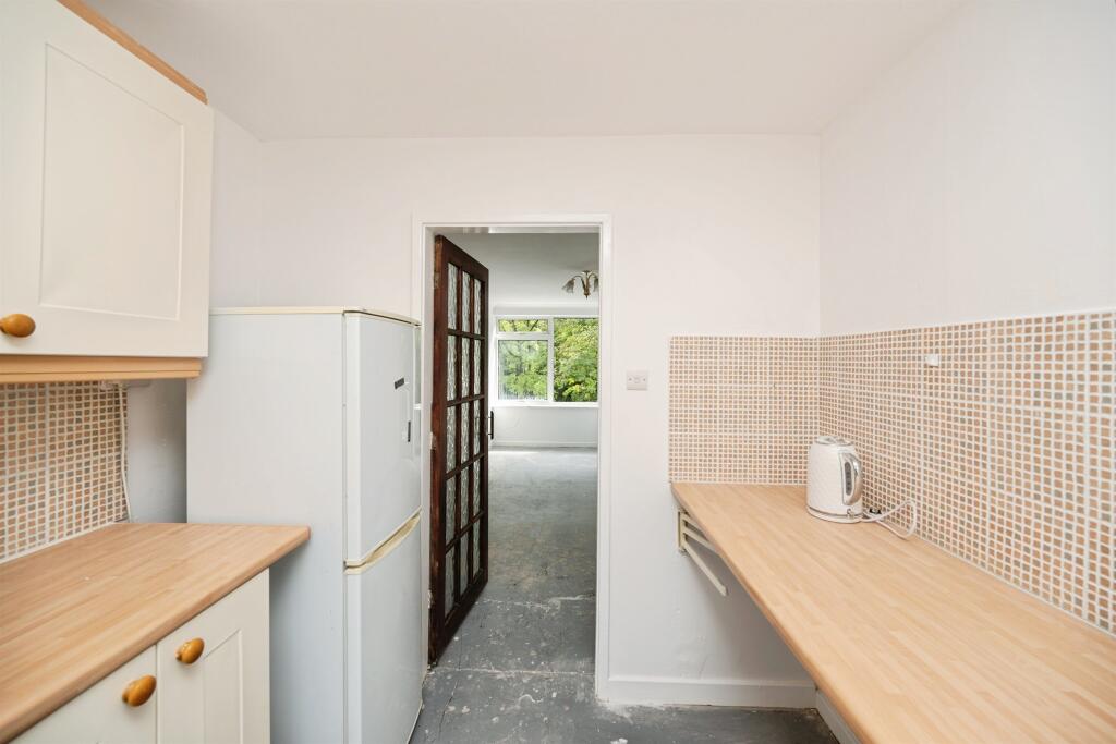 Woburn Crescent, Birmingham photo 5