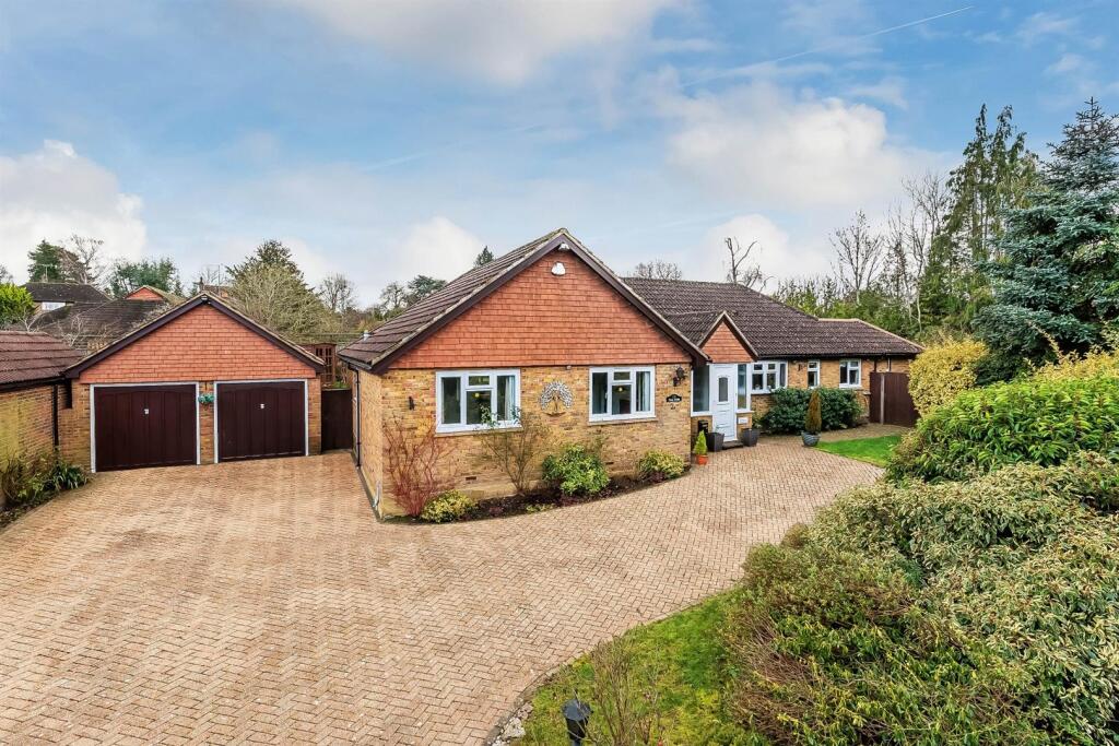 Main image of property: WELLS CLOSE, GREAT BOOKHAM, KT23