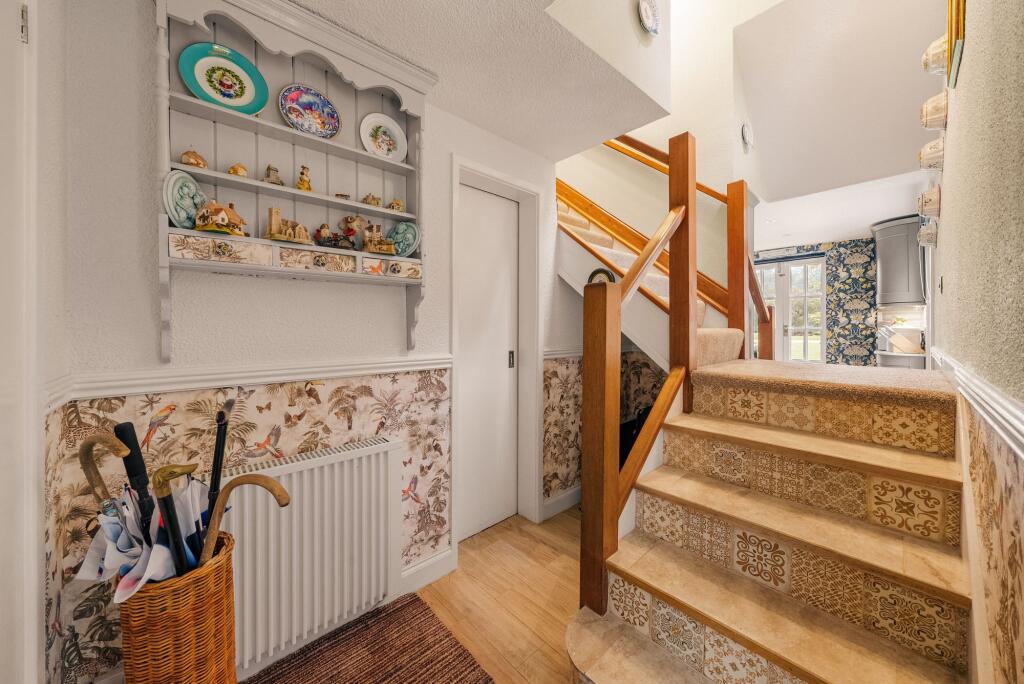 House in Worcester - More
