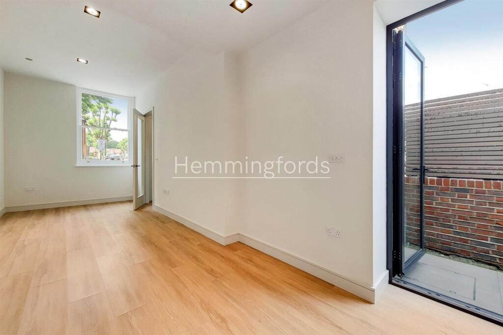 House in London, Muswell Hill - View 3