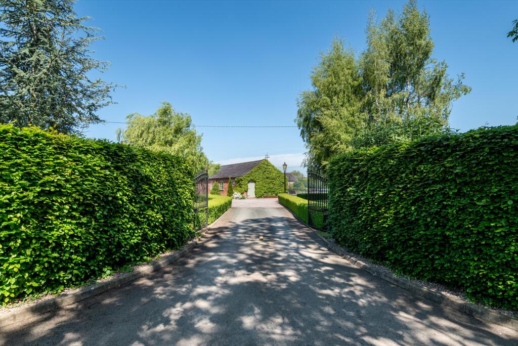 House in Kinnerley, Shropshire - View 5