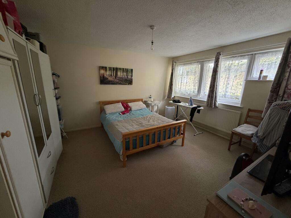 Apartment in Dorchester - View 5