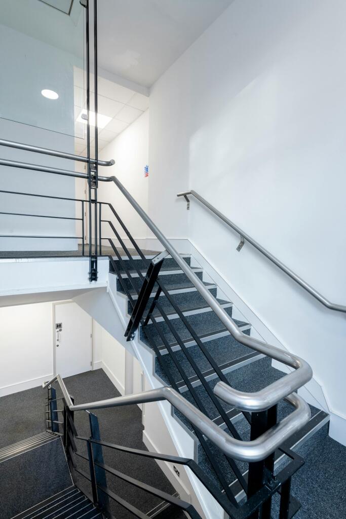 16 Stairs 1 _DSC7072.jpg