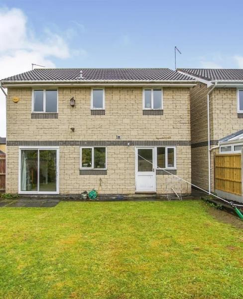 Property photo 11