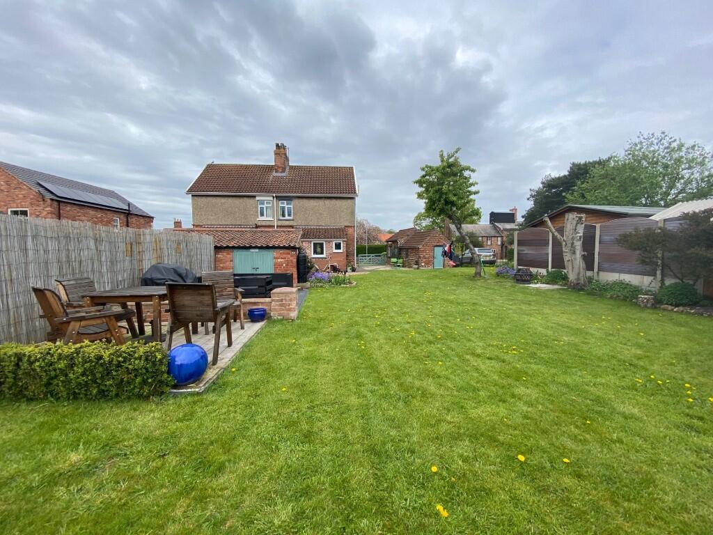 Main image of property: No 1 Morton Road, DN21