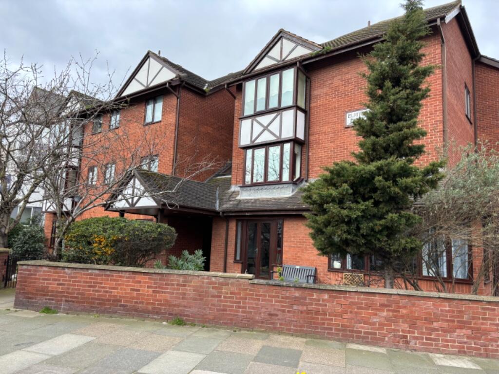 Main image of property: Birkenhead Road, CH47