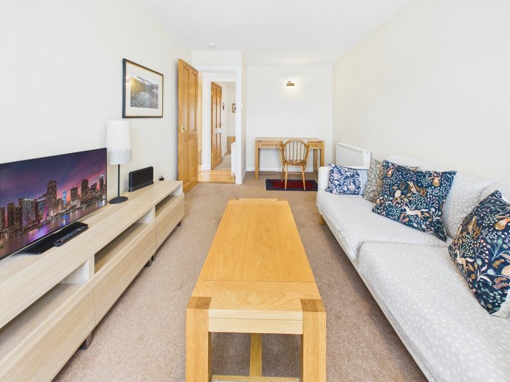 House in Inverness, Highland - More