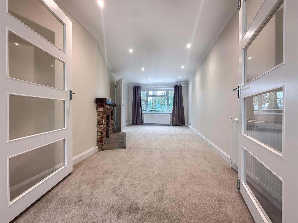 House in Havant, Hampshire - More
