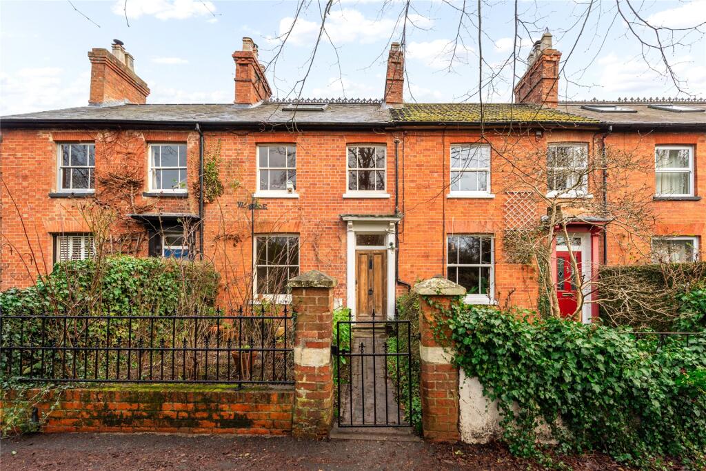 Main image of property: Mill Lane, Stony Stratford, Milton Keynes, Buckinghamshire, MK11