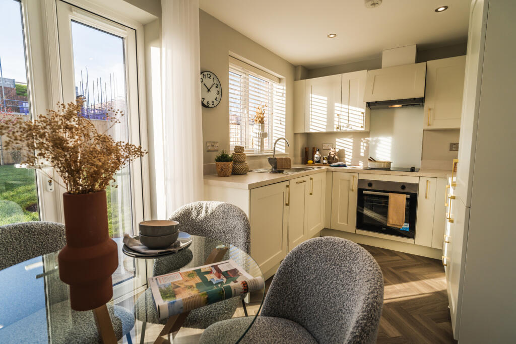 Main image of property: Oak Tree Crescent,
Knottingley,
WF11 0EW