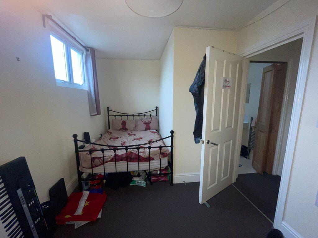 4 bedroom flat for rent