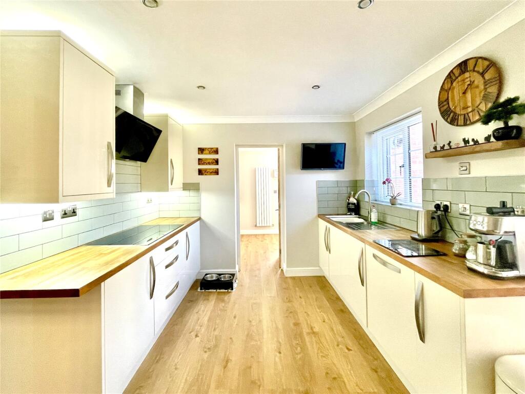 House in Sheffield - View 5