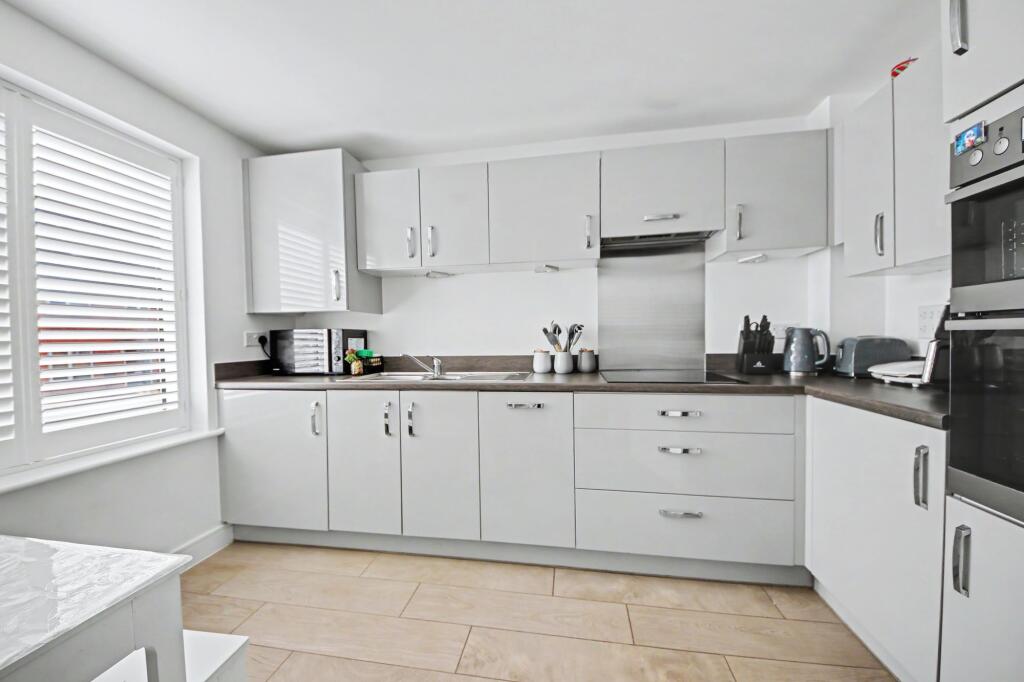House in Southampton - View 3