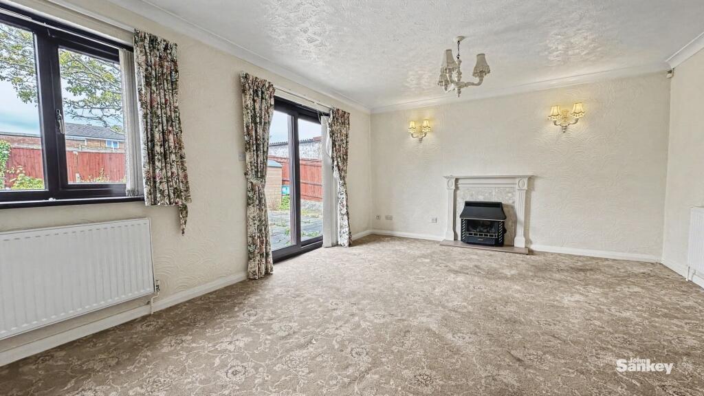 Jacklin Court, Kirkby-In-Ashfield, NG17 photo 3
