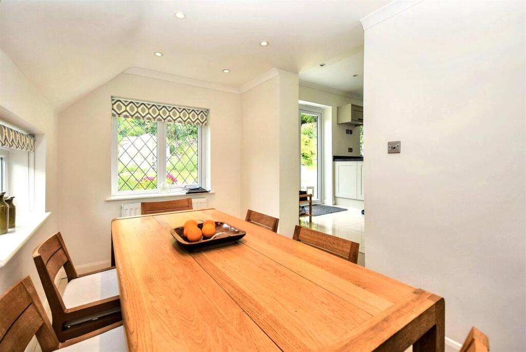 House in Clevedon, East Clevedon - View 4