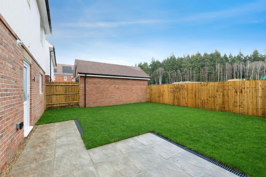 House in Salisbury - View 3