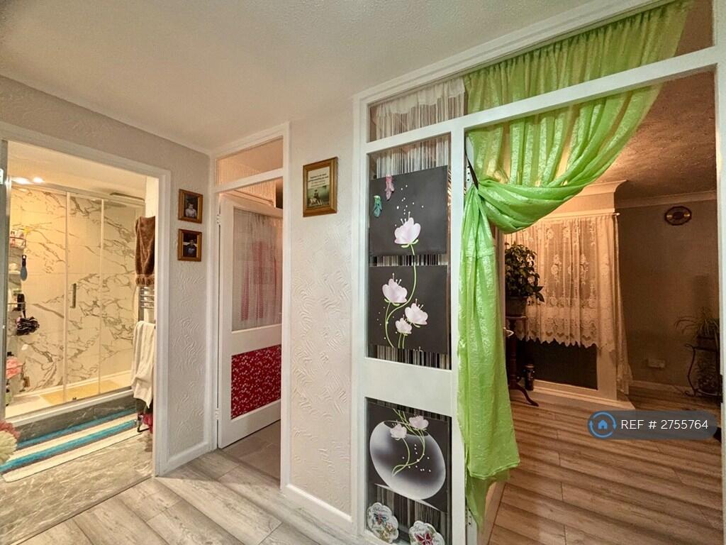 Main image of property: High Barrets, Basildon, SS14