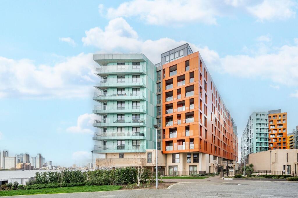 Main image of property: Cable Walk, Greenwich, London, SE10