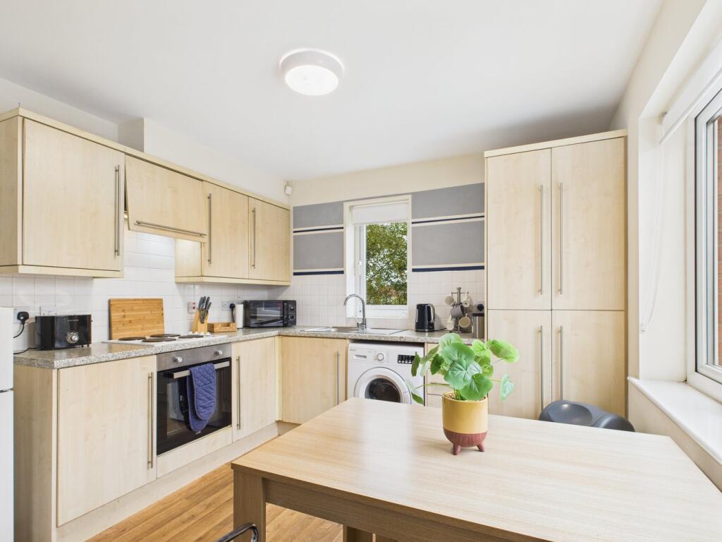 Markeden Court, New Ollerton, Newark, NG22 photo 2