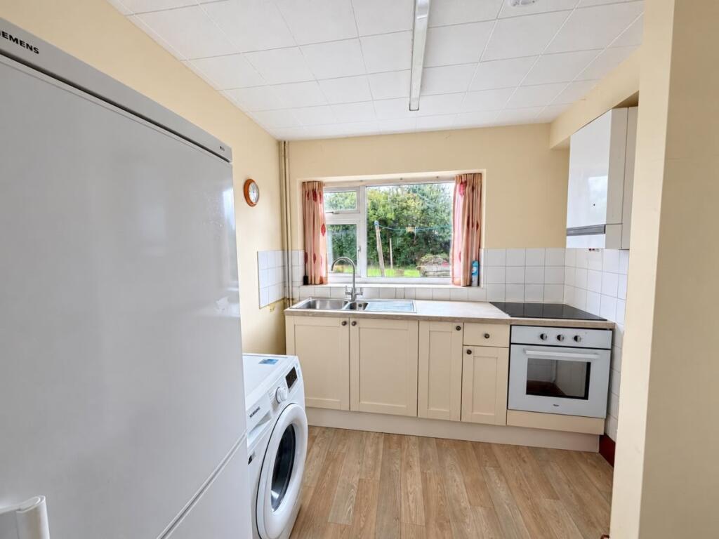 House in Hemel Hempstead - More