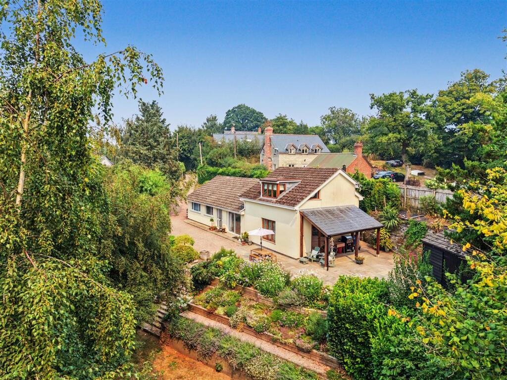 Main image of property: Pontithel, Brecon