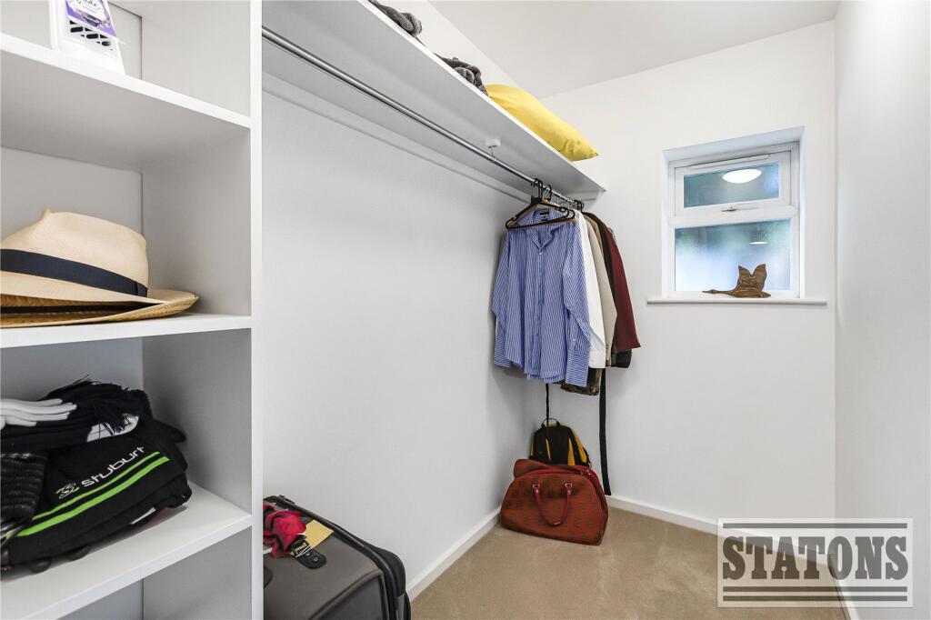 Additional image 9 of Moffats Close, Brookmans Park, Hertfordshire, AL9